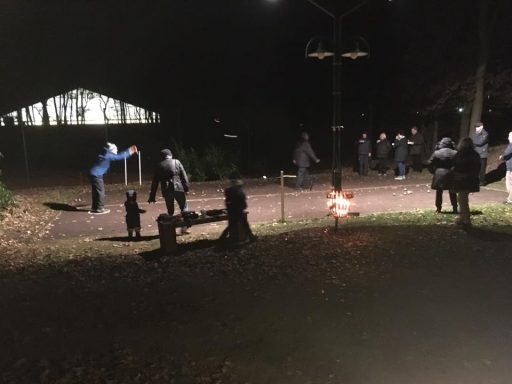 Boulen bei Nacht